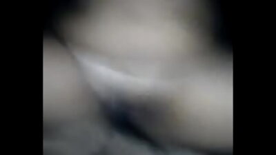Coroa filmada pelo celular do amigo dando o cu
