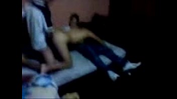 Adriele puta amadora chupando, metendo e levando muita porra na cara