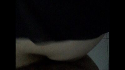 Comendo a mulher na cozinha de casa